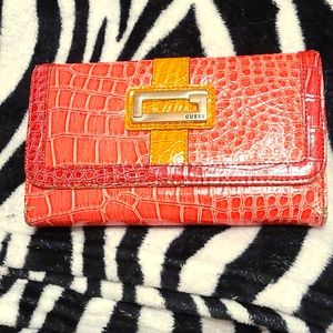 Guess wallet